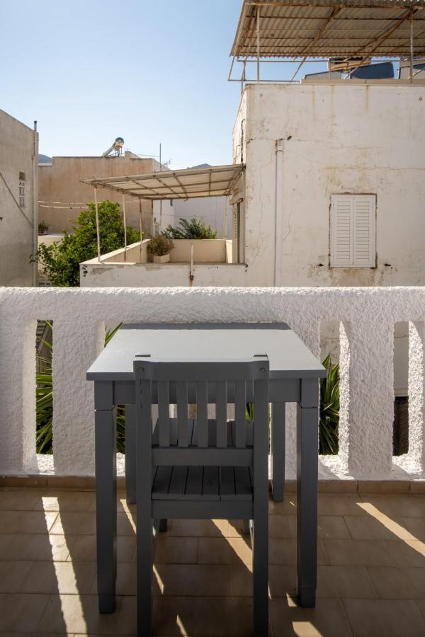 Livadi  Eleios Hotel Serifos מראה חיצוני תמונה