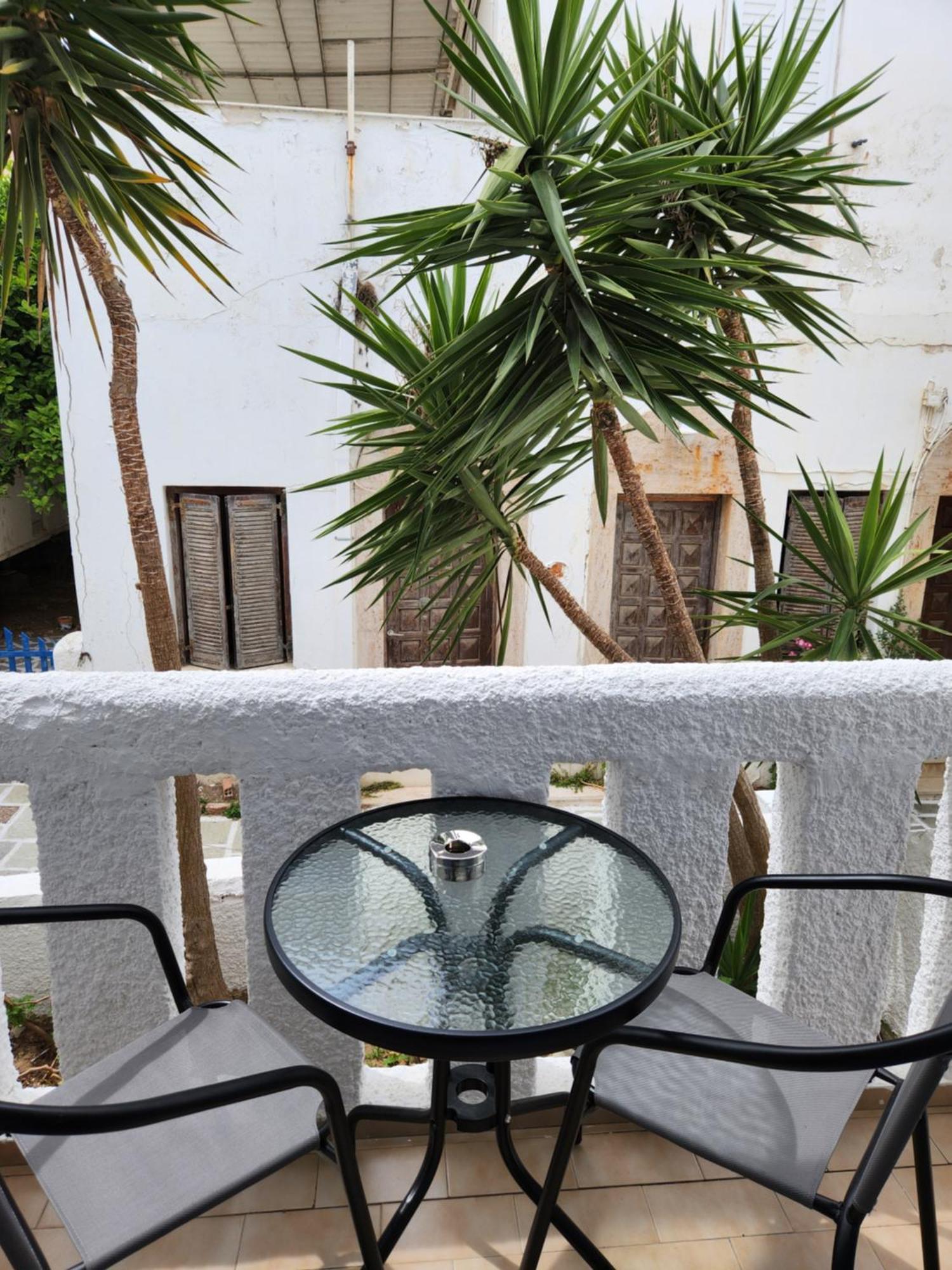 Livadi  Eleios Hotel Serifos מראה חיצוני תמונה
